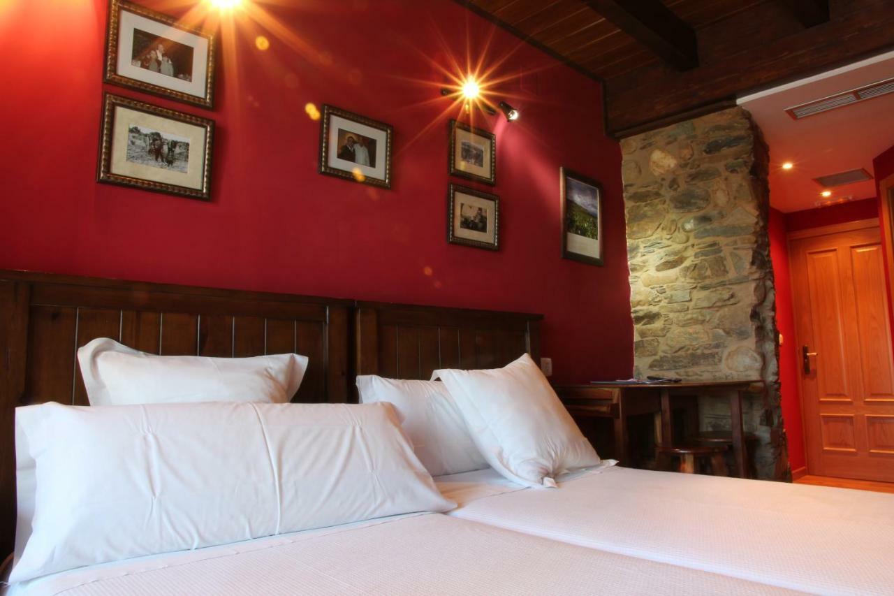 Micro-Hostal La Puerta Del Perdon 维拉弗兰卡·德尔·比尔 外观 照片