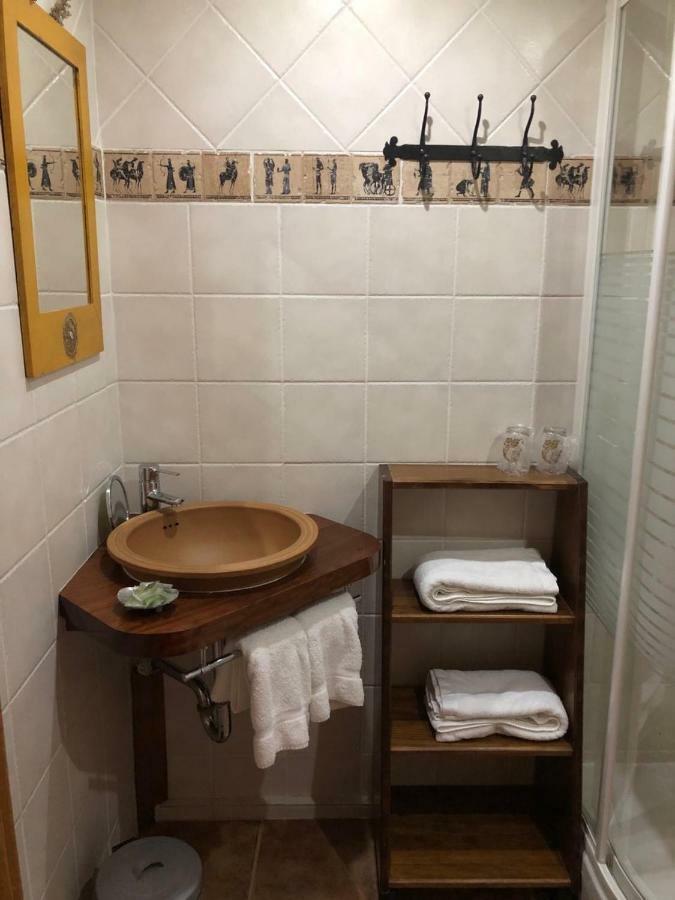 Micro-Hostal La Puerta Del Perdon 维拉弗兰卡·德尔·比尔 外观 照片